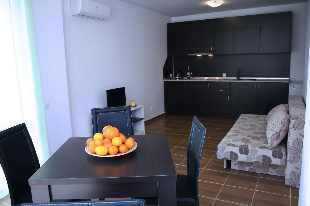 Guest House Ask 프리모르스코